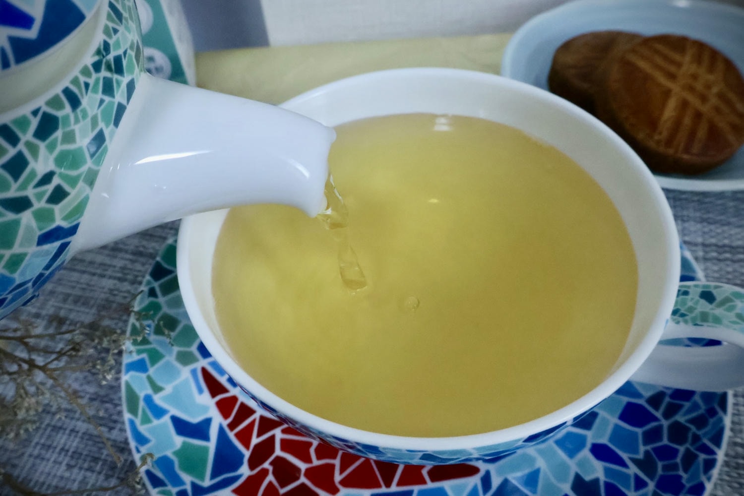 『茶立方 x 姐夫嚴選』與茶香同行,享受健康每一天,探索油切綠茶、玫瑰紅玉茶的魅力 - 第1張圖