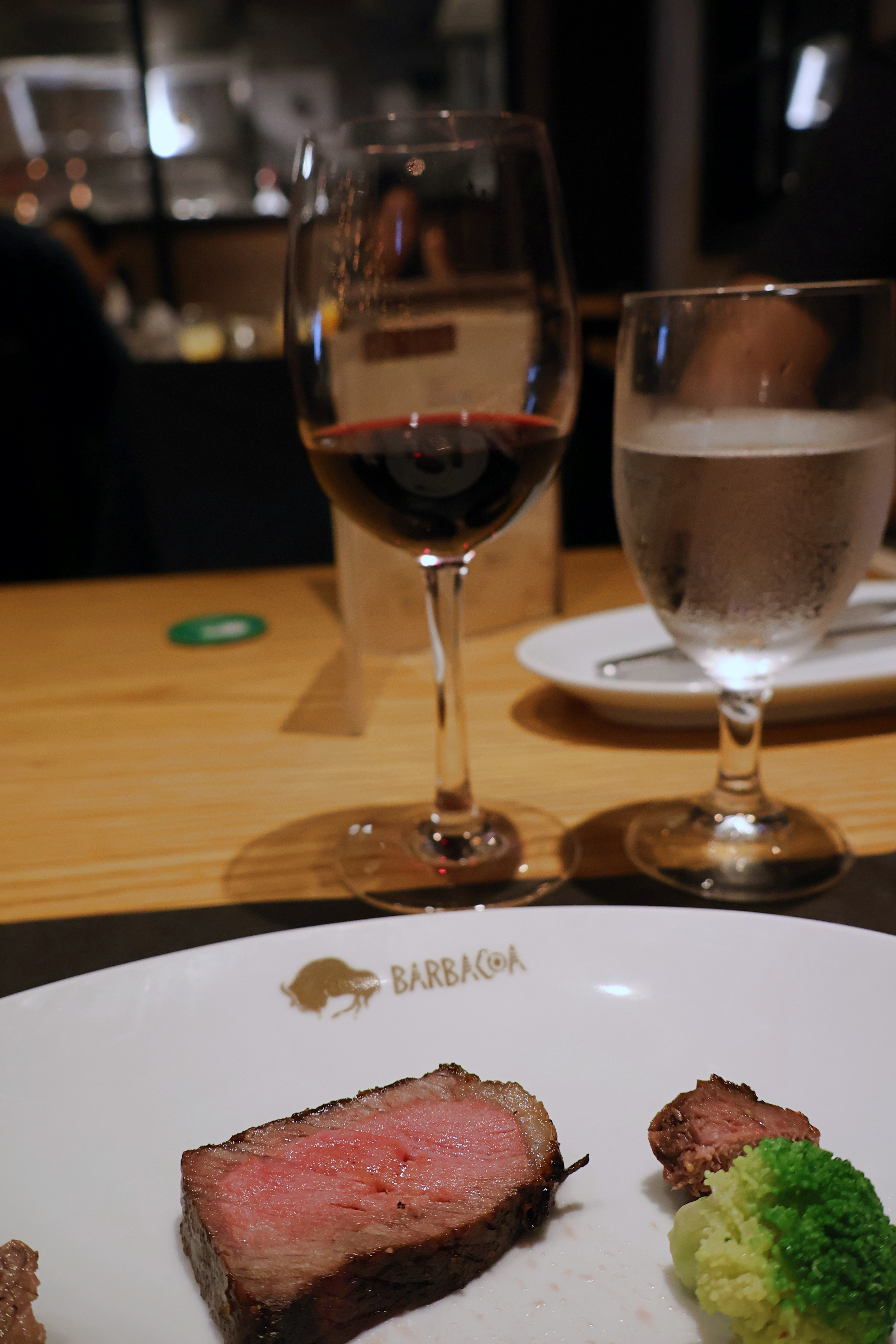 【東京美食推薦】誰說去日本只能吃燒肉,試試正宗「BARBACOA 巴西烤肉」,牛排沙拉甜點吃到飽 - 第7張圖